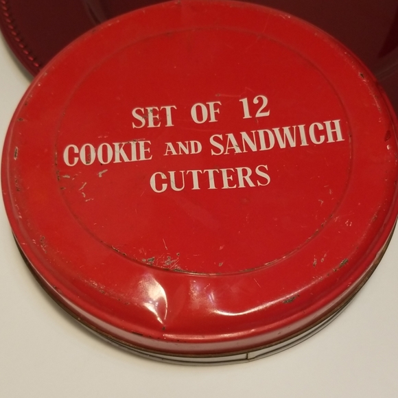 🌲Antique!🌲Christmas Cookie Cutters Bakers Dozen - Picture 1 of 8